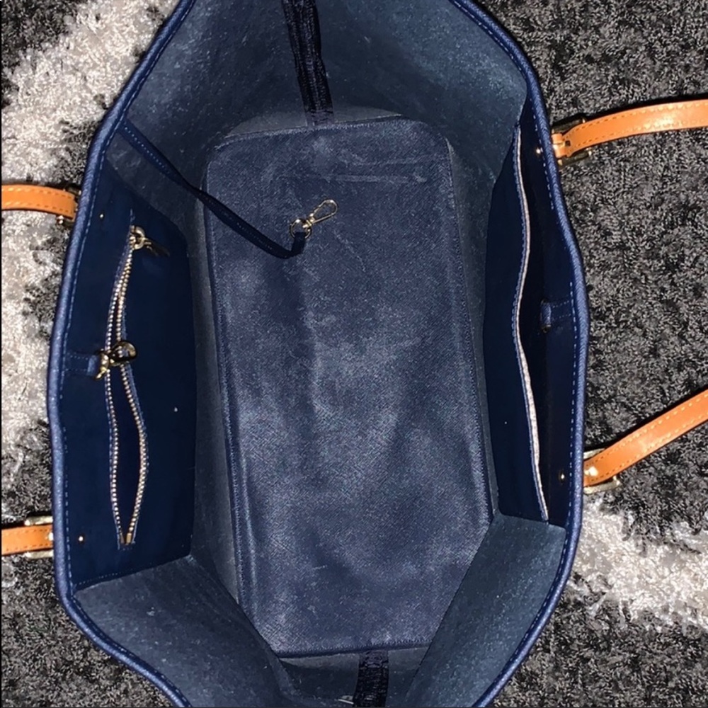 Michael Kors striped tote - Picture 3 of 14